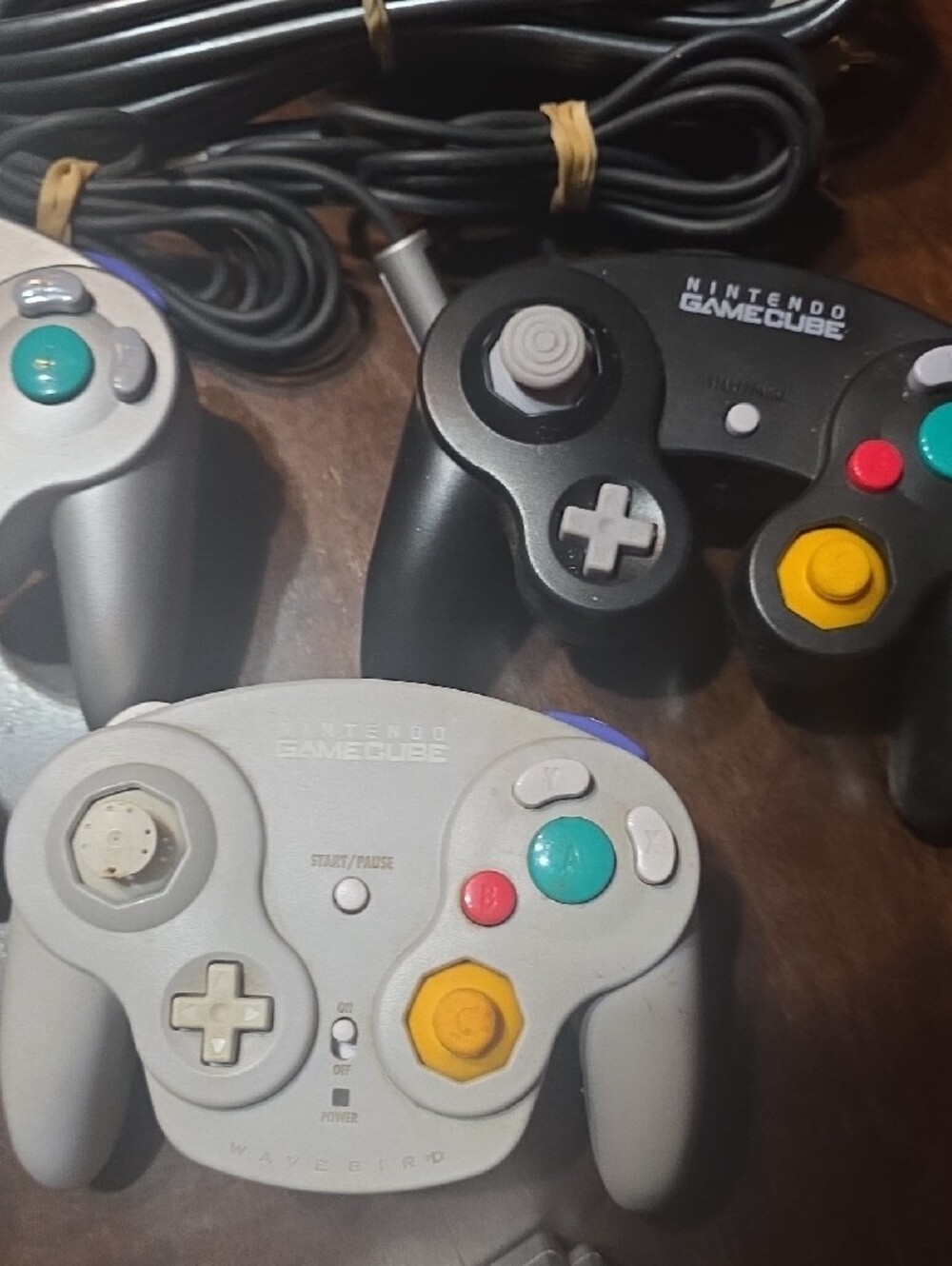Silver Nintendo GameCube, Cords, Controllers & Memory Cube - Picture 5 of 6